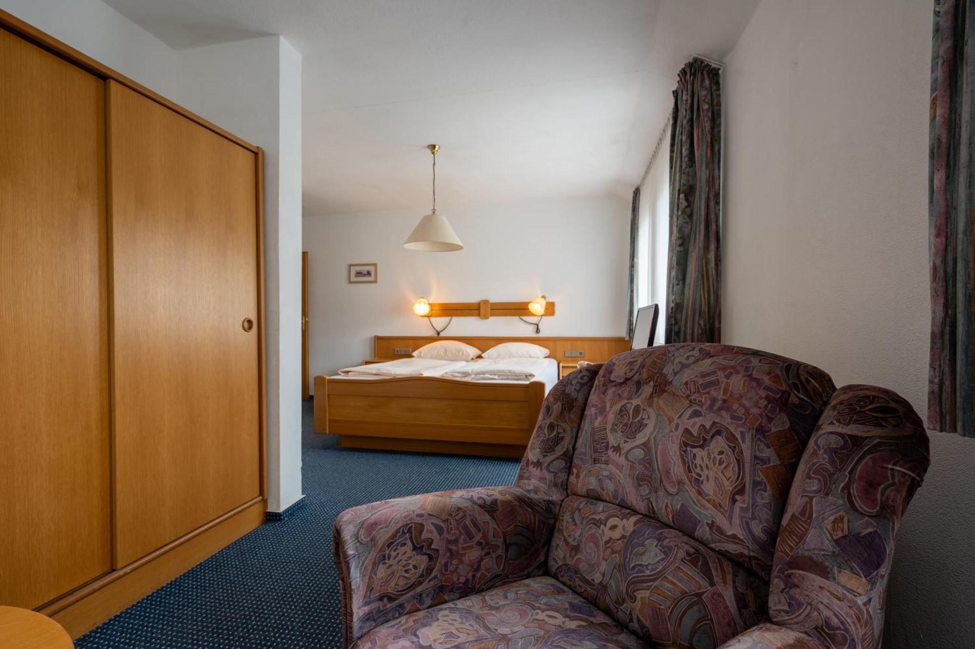 Bed and Breakfast Zur Schmitte Schmallenberg Habitación foto